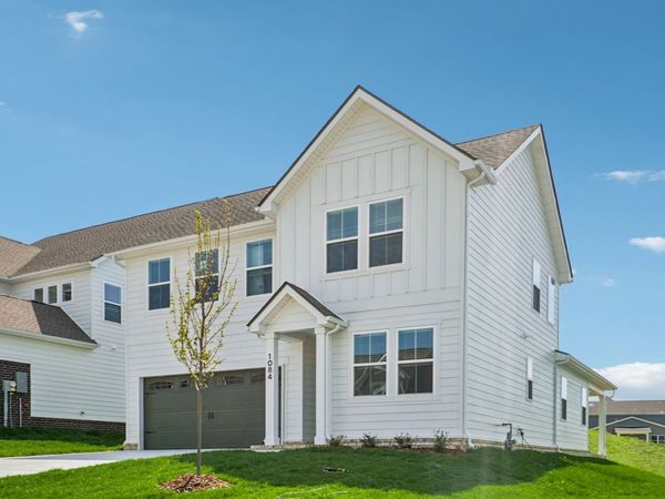 1084 Large Poppy Drive, La Vergne, TN 37086