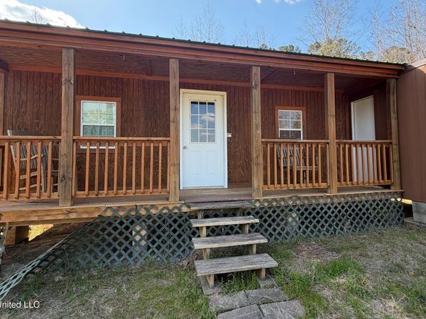 Fairchild Road, Meridian, MS 39307