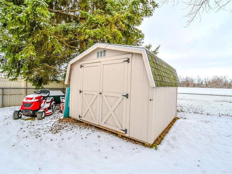 737 Honeysuckle Drive, Greenville Township, OH 45331 Photo 35