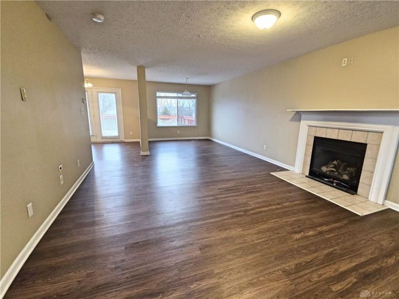 8715 Plum Creek Court, Franklin Township, OH 45005 Photo 2