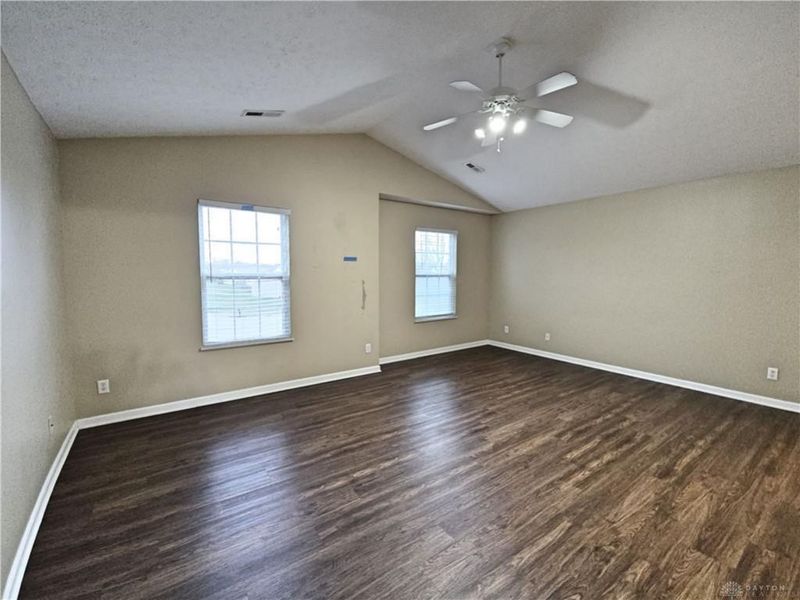 8715 Plum Creek Court, Franklin Township, OH 45005 Photo 7