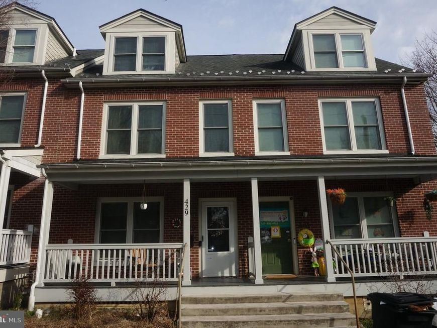 429 Locust Street, Lancaster, PA 17602 Main Photo