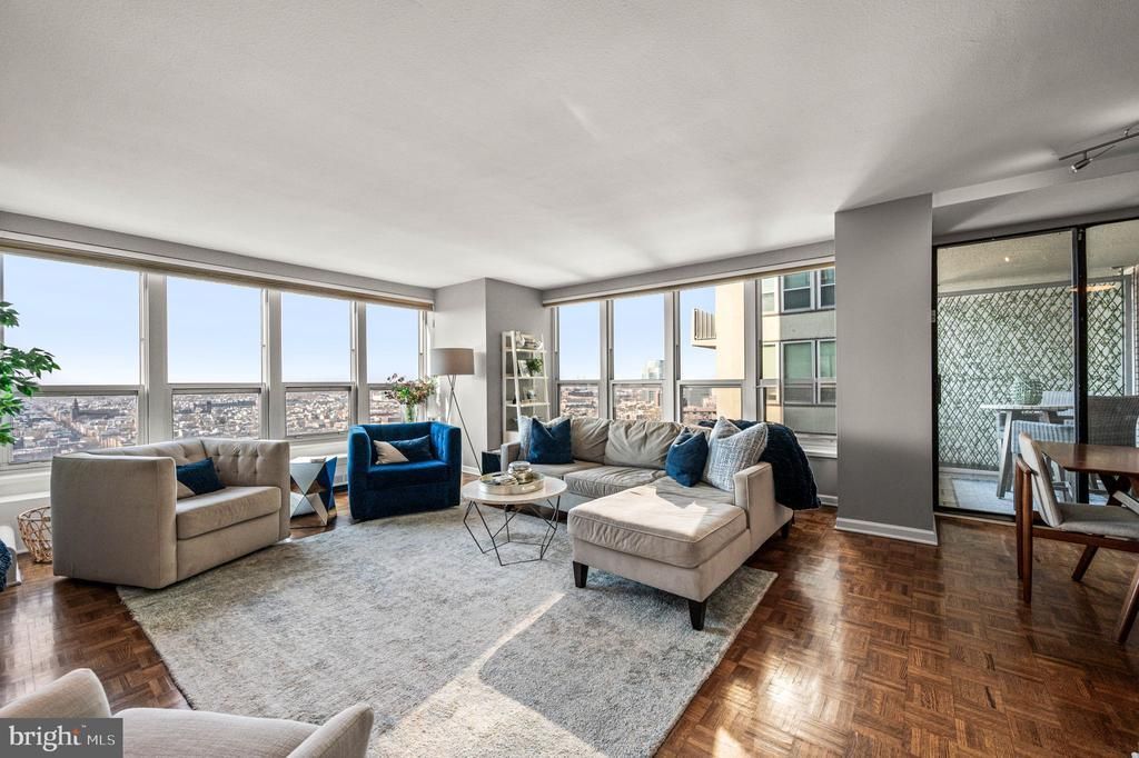 224 W Rittenhouse, Unit 2010, Philadelphia, PA 19103 Main Photo