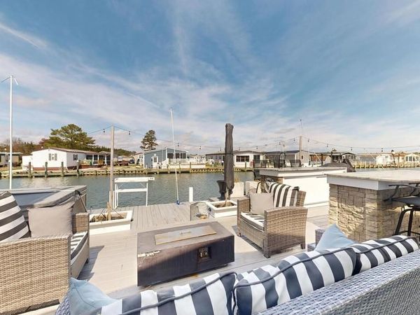 35555 SUSSEX LANE, MILLSBORO, DE 19966