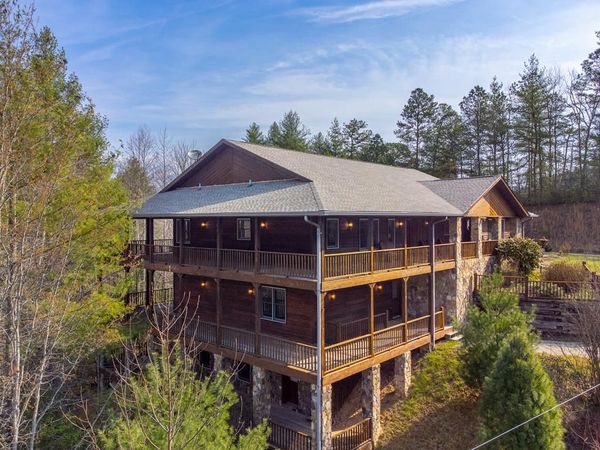 750 Double Springs Drive, Almond, NC 28702