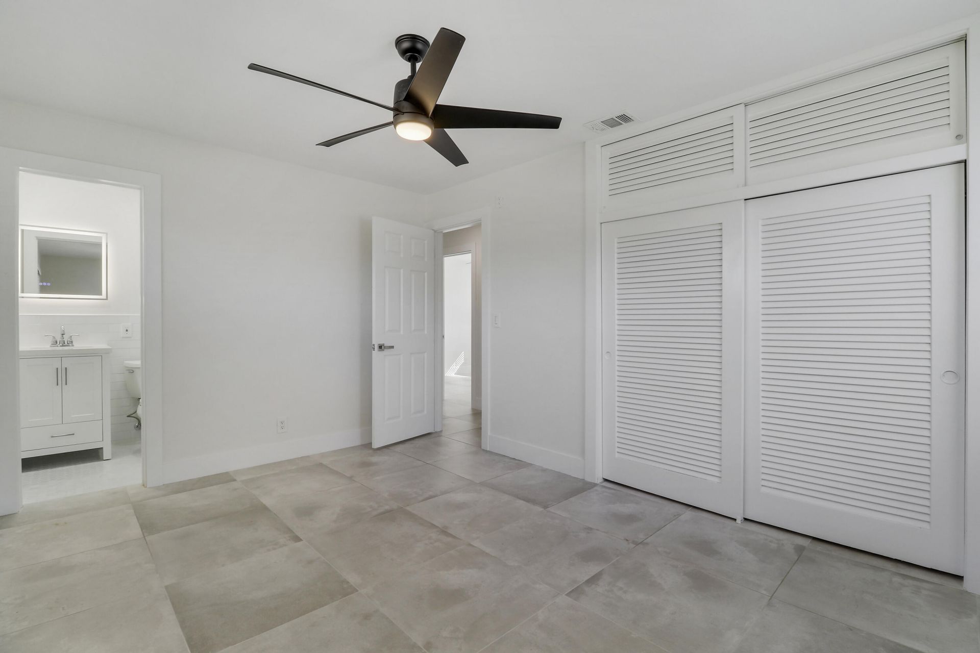 636 Eastwind Drive, North Palm Beach, FL 33408 Photo