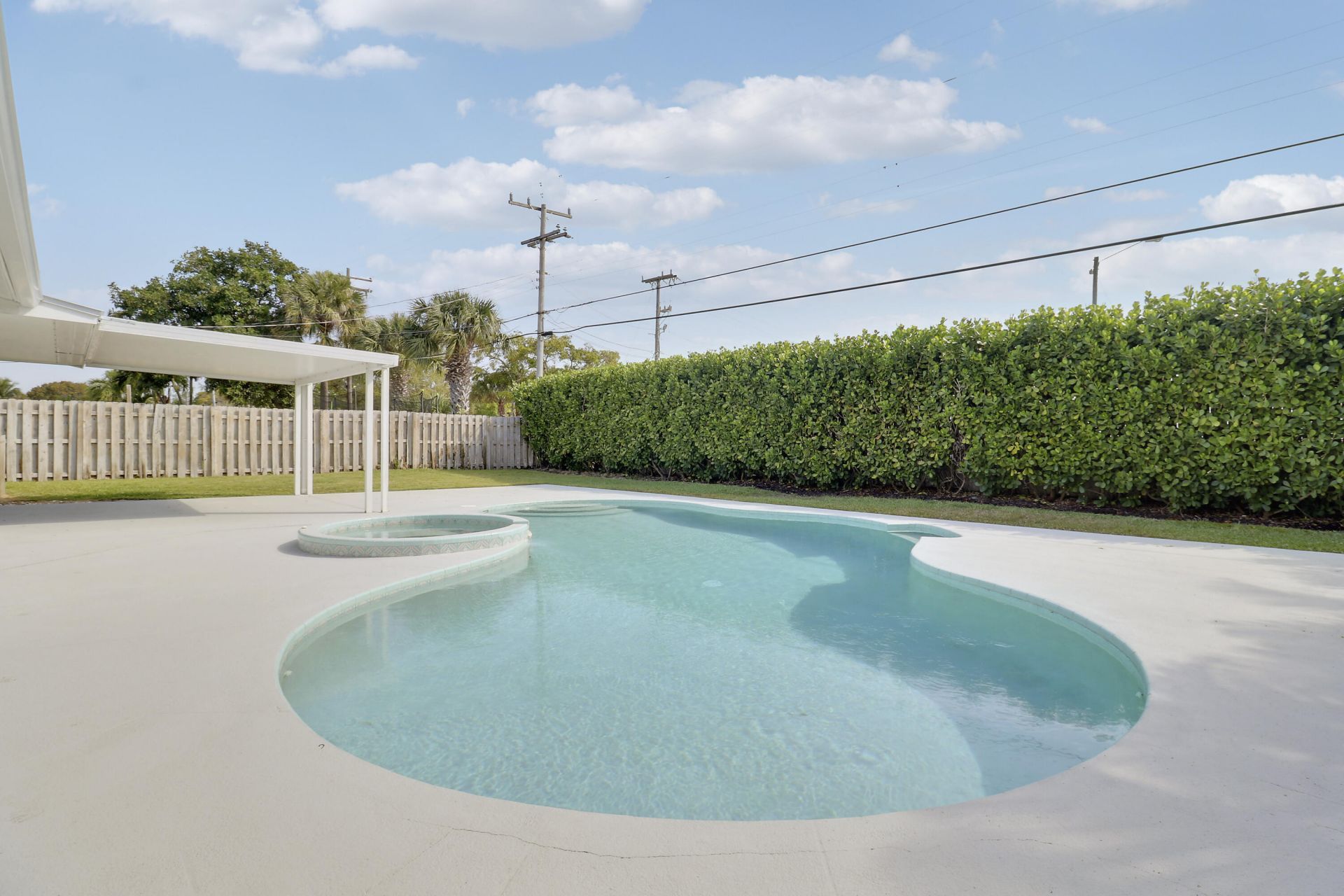 636 Eastwind Drive, North Palm Beach, FL 33408 Photo