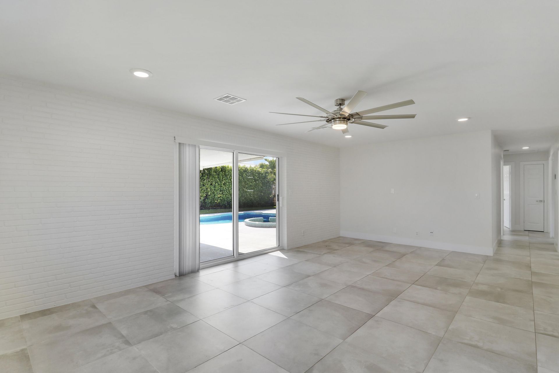 636 Eastwind Drive, North Palm Beach, FL 33408 Photo