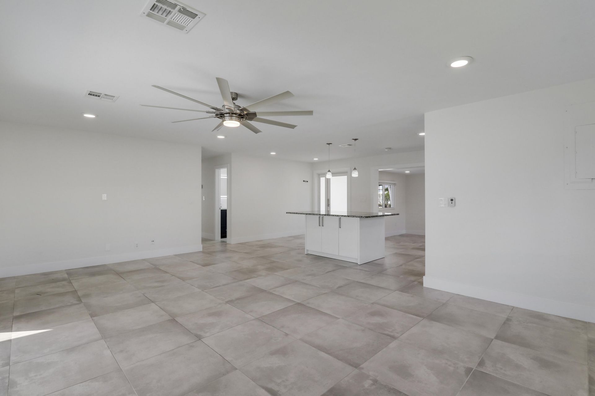 636 Eastwind Drive, North Palm Beach, FL 33408 Photo