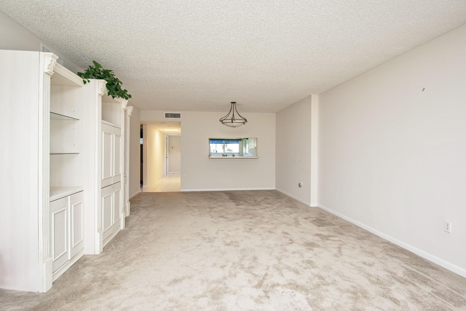 4734 Lucerne Lakes Boulevard E, Unit 301, Greenacres, FL 33467 Photo