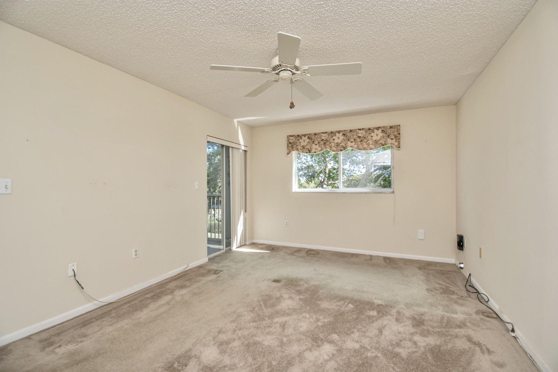4734 Lucerne Lakes Boulevard E, Unit 301, Greenacres, FL 33467 Photo