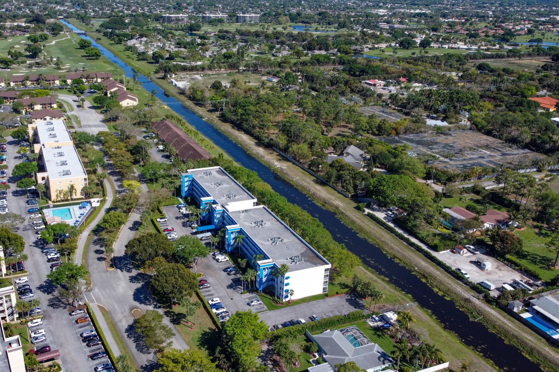 4734 Lucerne Lakes Boulevard E, Unit 301, Greenacres, FL 33467 Photo