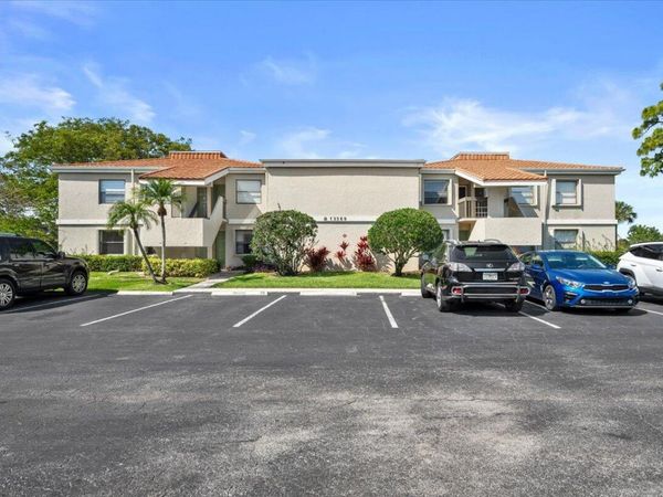 13369 Touchstone Place, Unit 101, Palm Beach Gardens, FL 33418