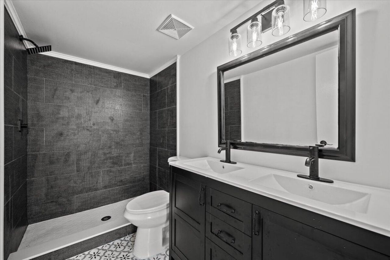 13369 Touchstone Place, Unit 101, Palm Beach Gardens, FL 33418 Photo