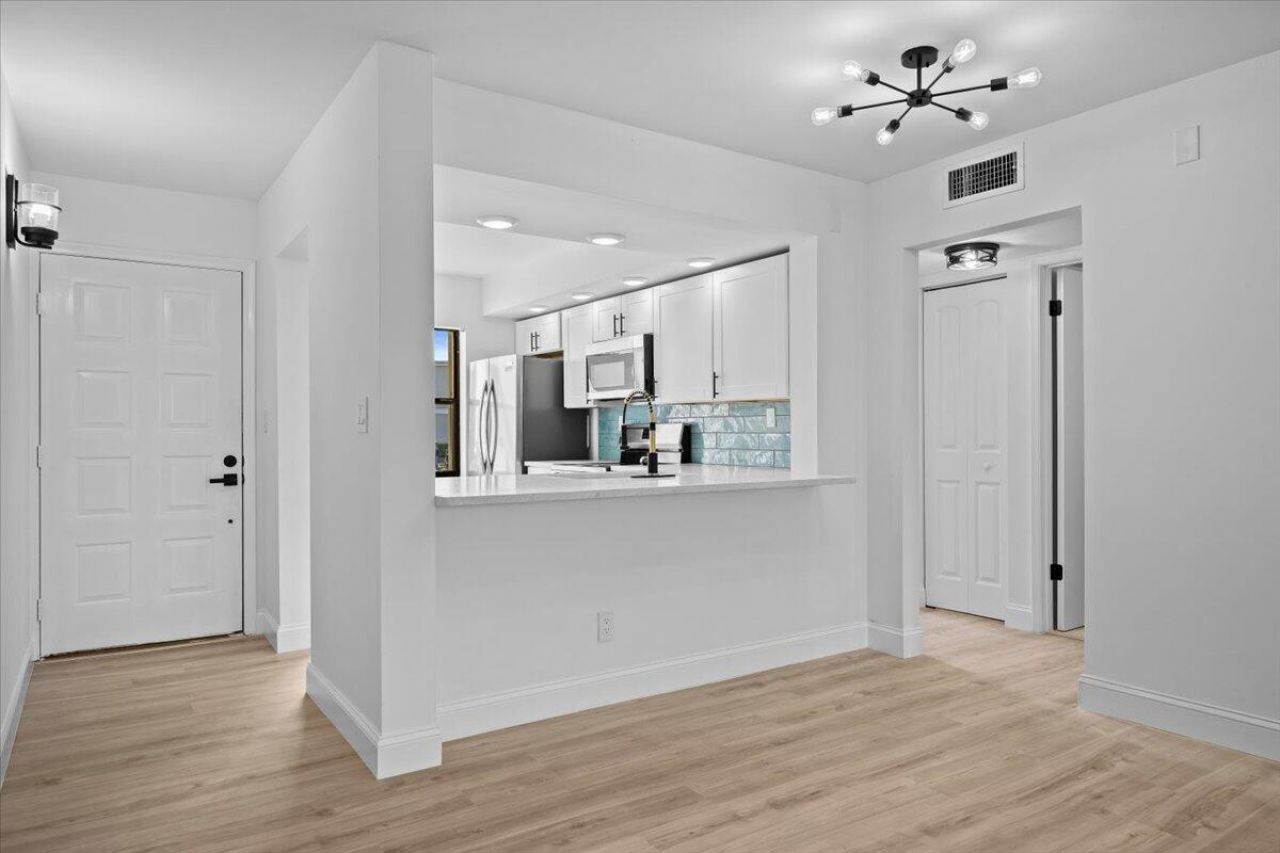 13369 Touchstone Place, Unit 101, Palm Beach Gardens, FL 33418 Photo