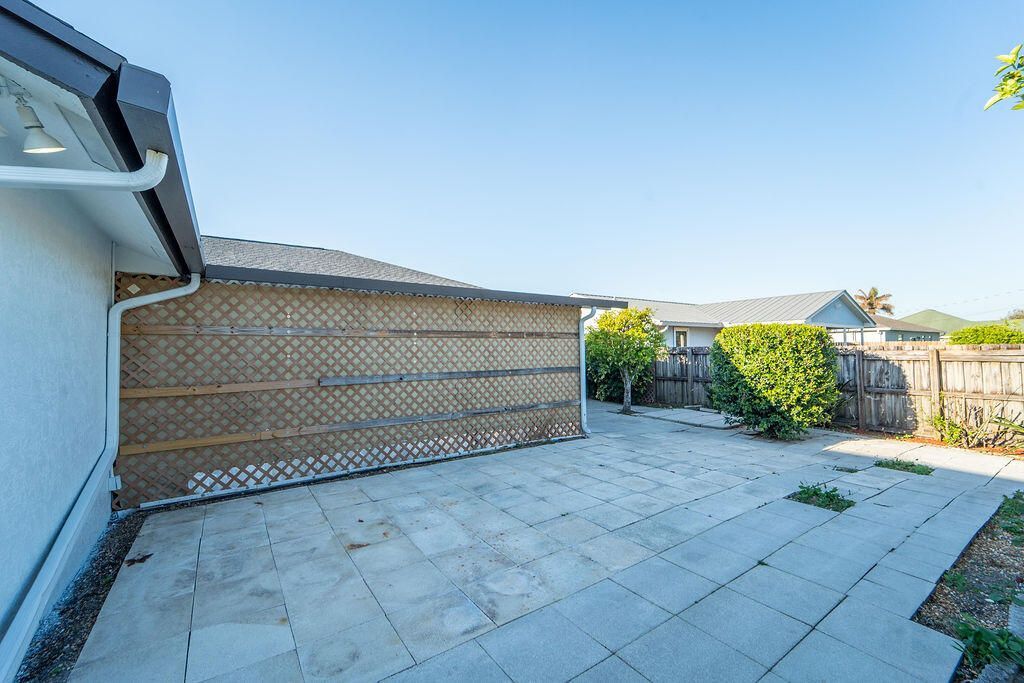 762 SW Ancona Road, Port Saint Lucie, FL 34953 Photo