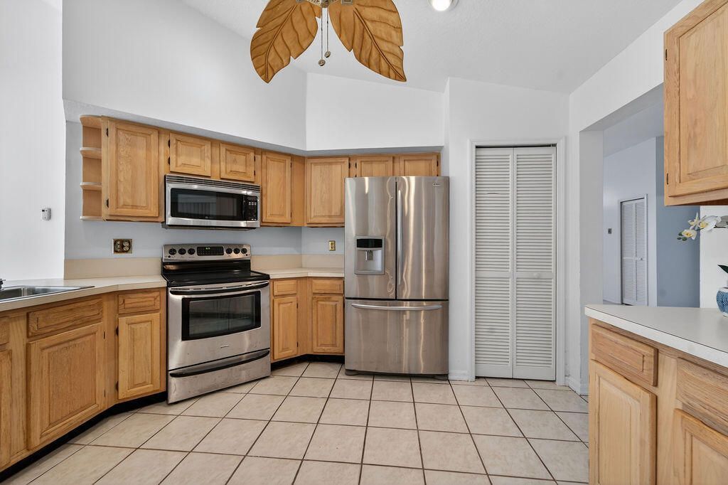 762 SW Ancona Road, Port Saint Lucie, FL 34953 Photo