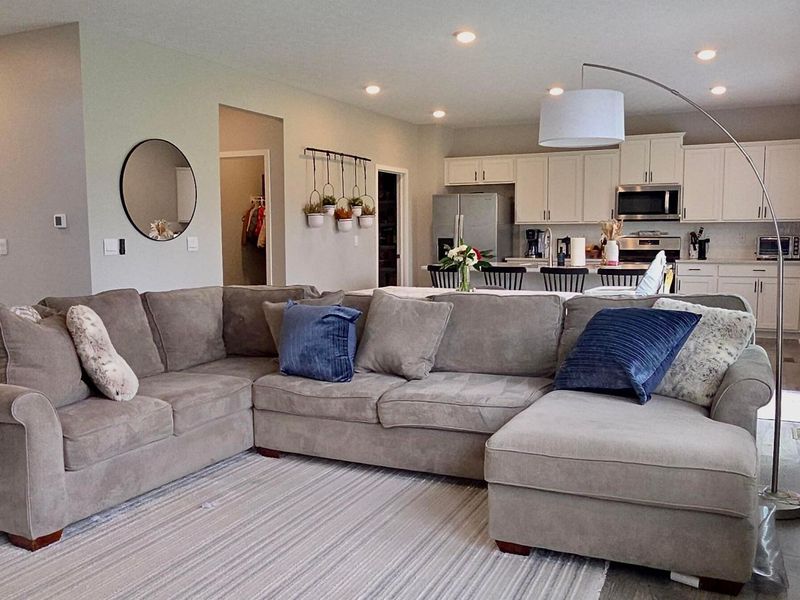 238 Carrowmoore Drive, Pickerington, OH 43147 Photo 11