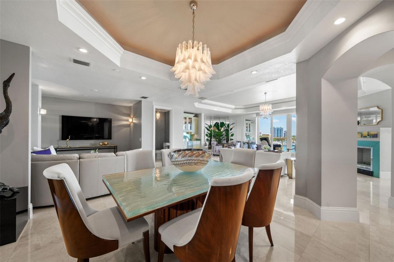 464 Golden Gate Point, Unit 703, Sarasota, FL 34236 Photo