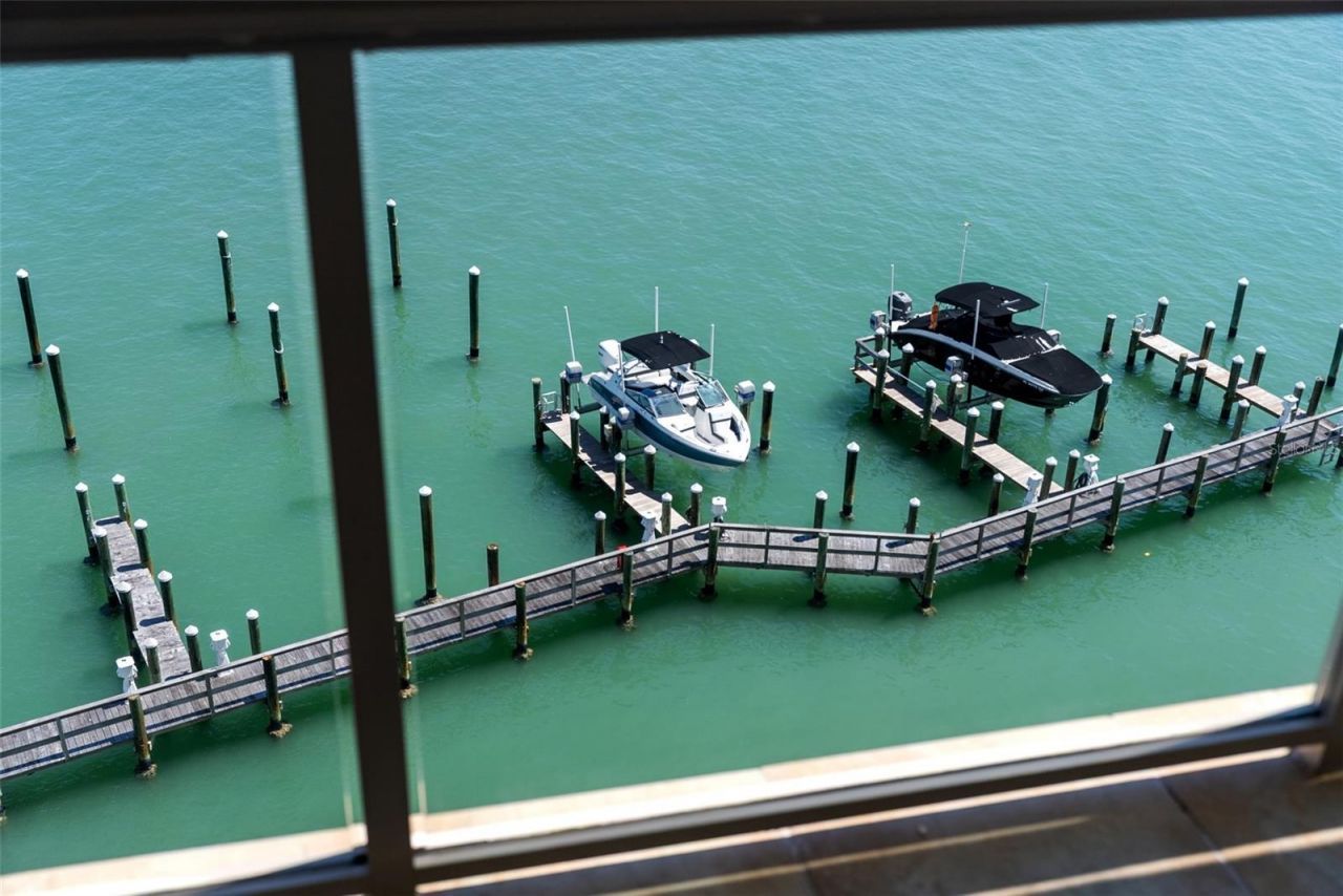 464 Golden Gate Point, Unit 703, Sarasota, FL 34236 Photo