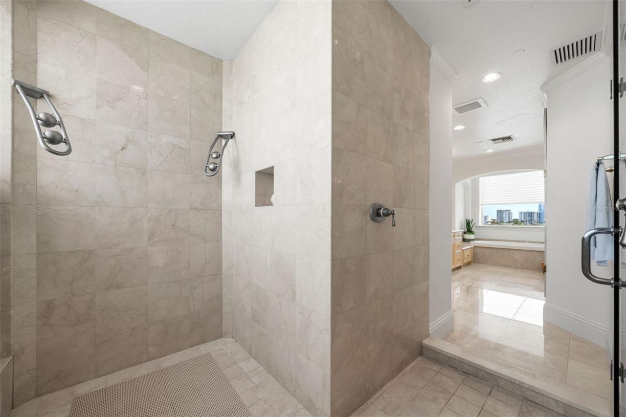 464 Golden Gate Point, Unit 703, Sarasota, FL 34236 Photo