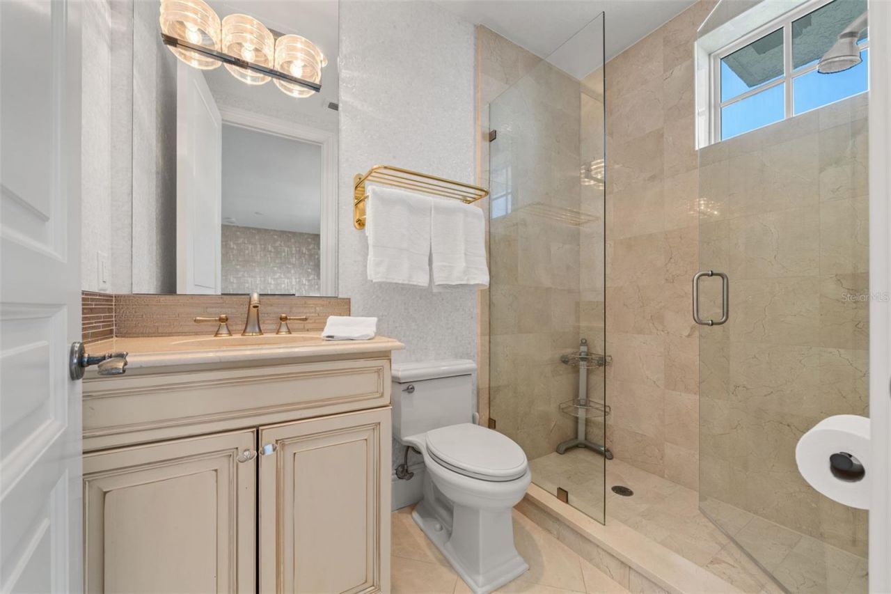 464 Golden Gate Point, Unit 703, Sarasota, FL 34236 Photo