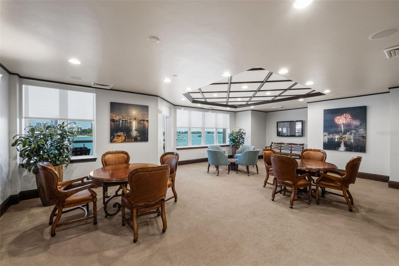 464 Golden Gate Point, Unit 703, Sarasota, FL 34236 Photo