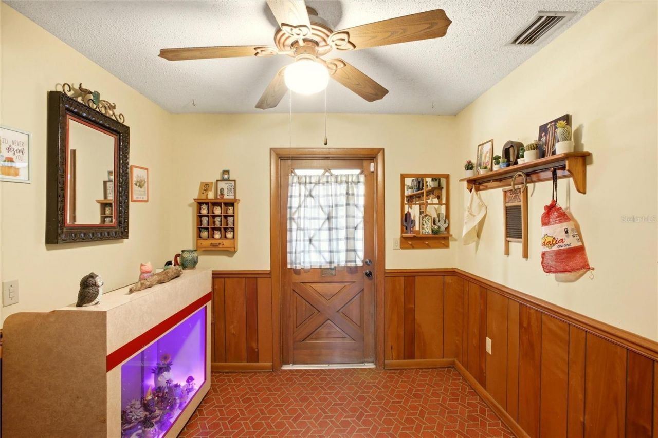 3903 Edison Avenue, Bowling Green, FL 33834 Photo