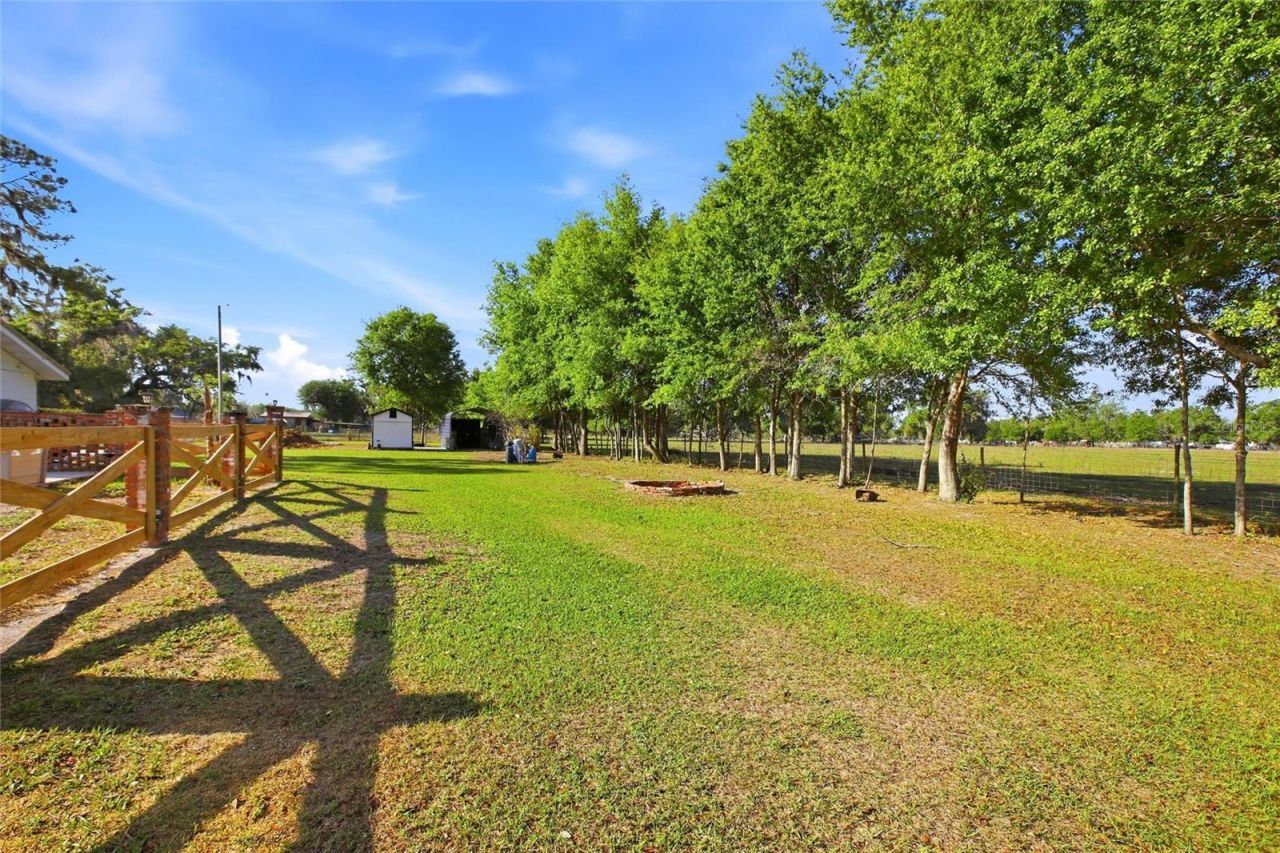 3903 Edison Avenue, Bowling Green, FL 33834 Photo