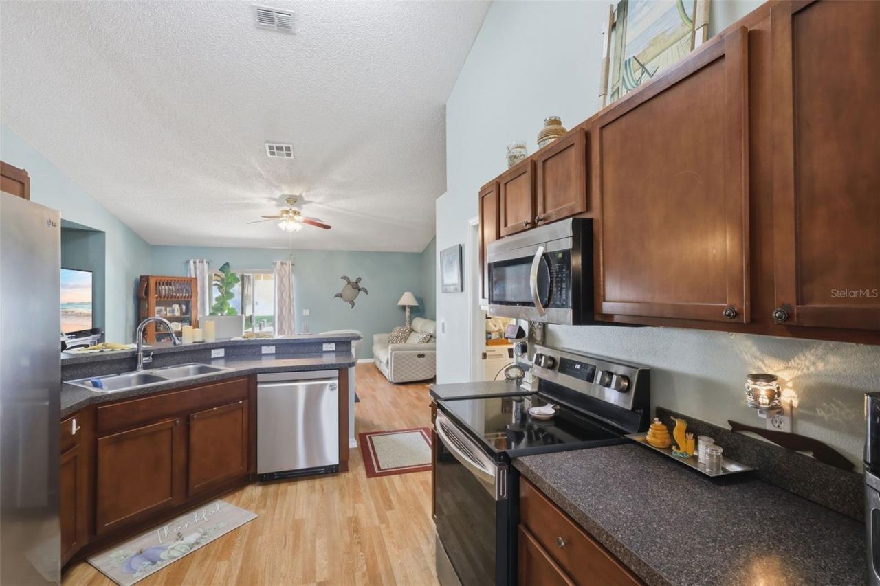 403 Central Mariners Drive, Edgewater, FL 32141 Photo