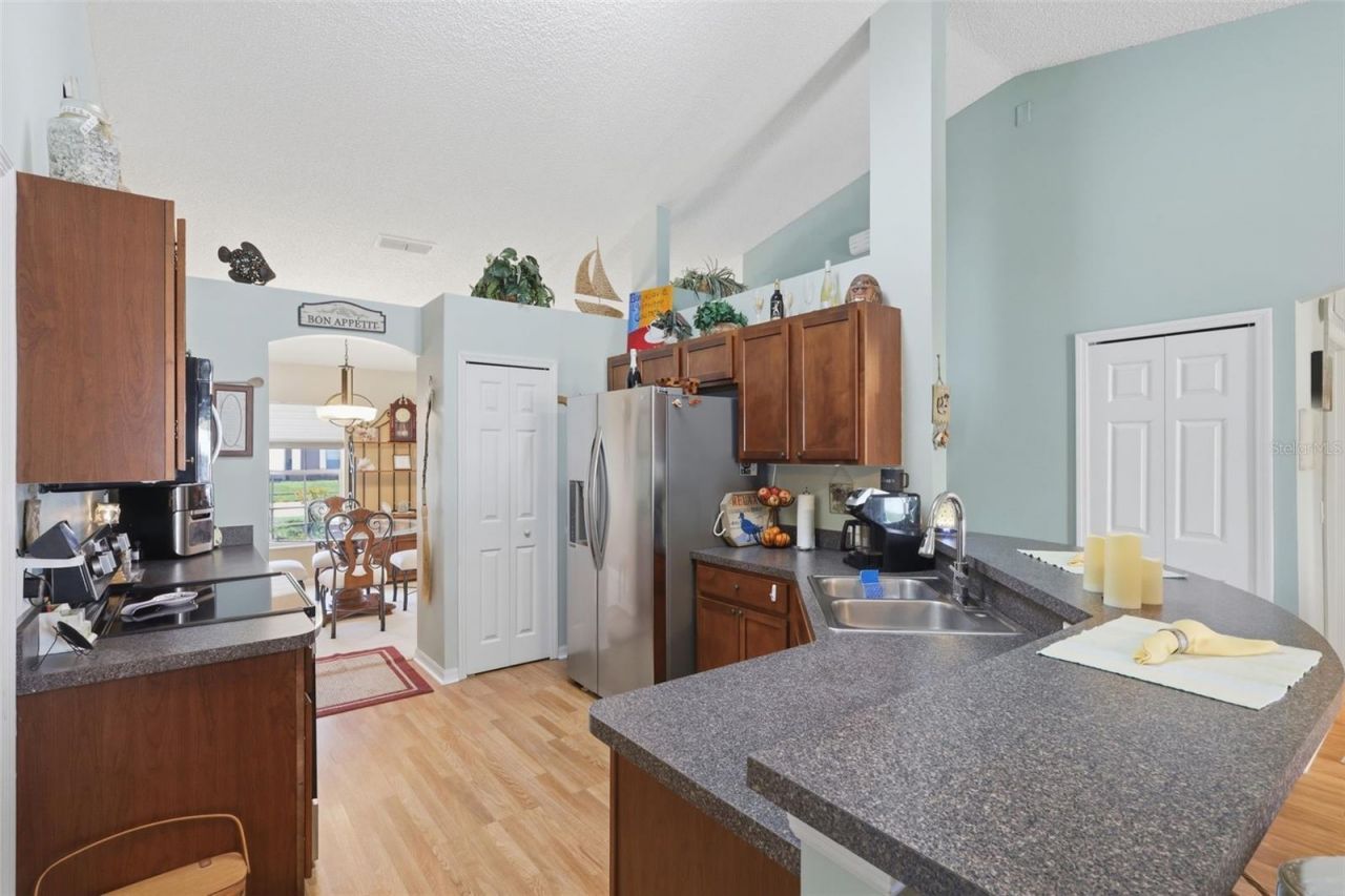 403 Central Mariners Drive, Edgewater, FL 32141 Photo