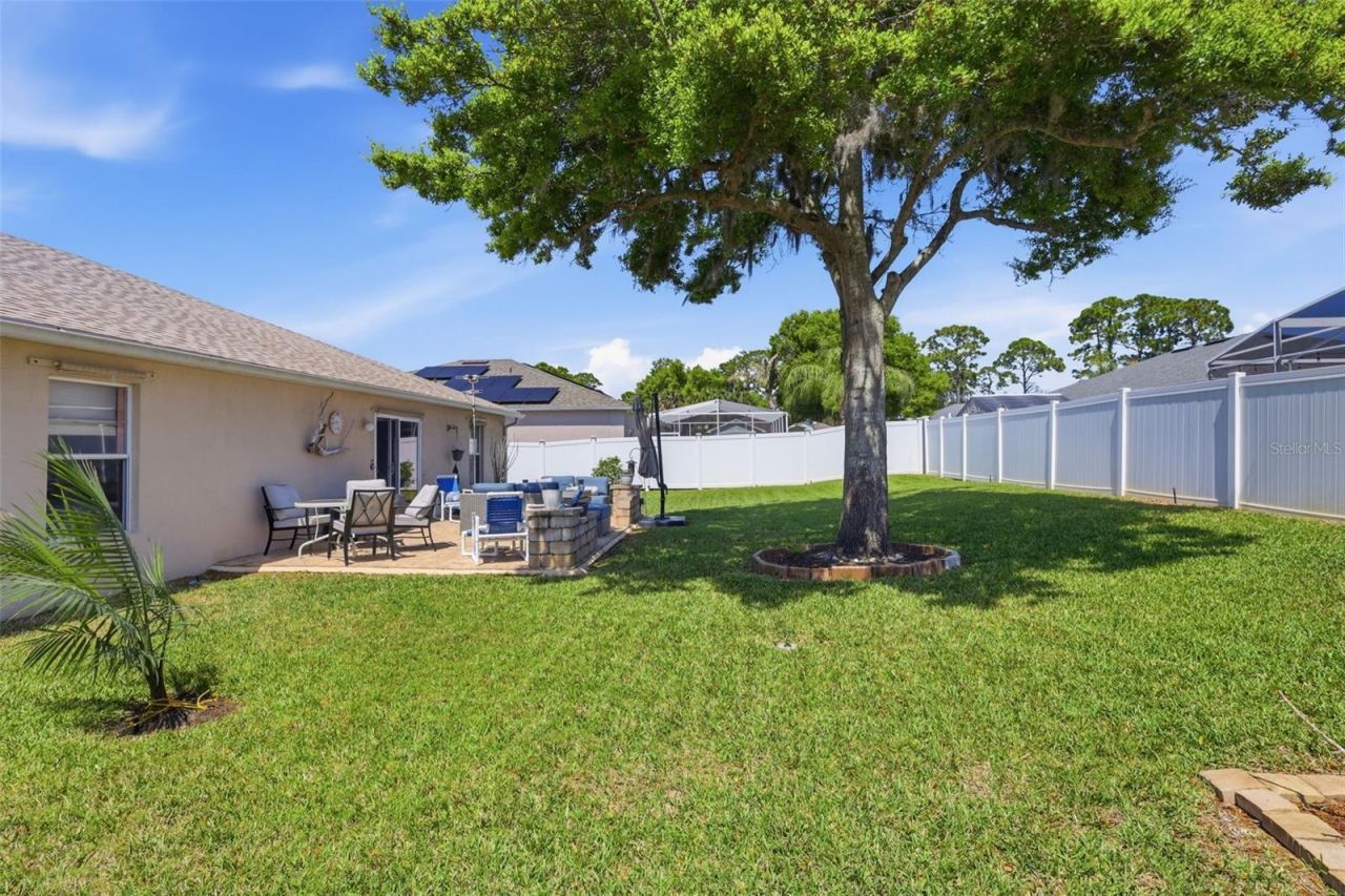 403 Central Mariners Drive, Edgewater, FL 32141 Photo