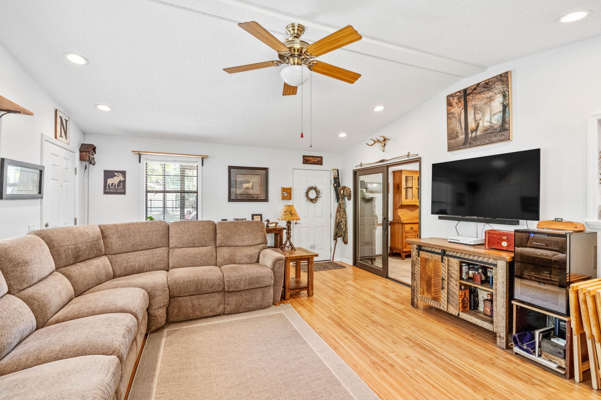 32 W Cedar Road Photo 32