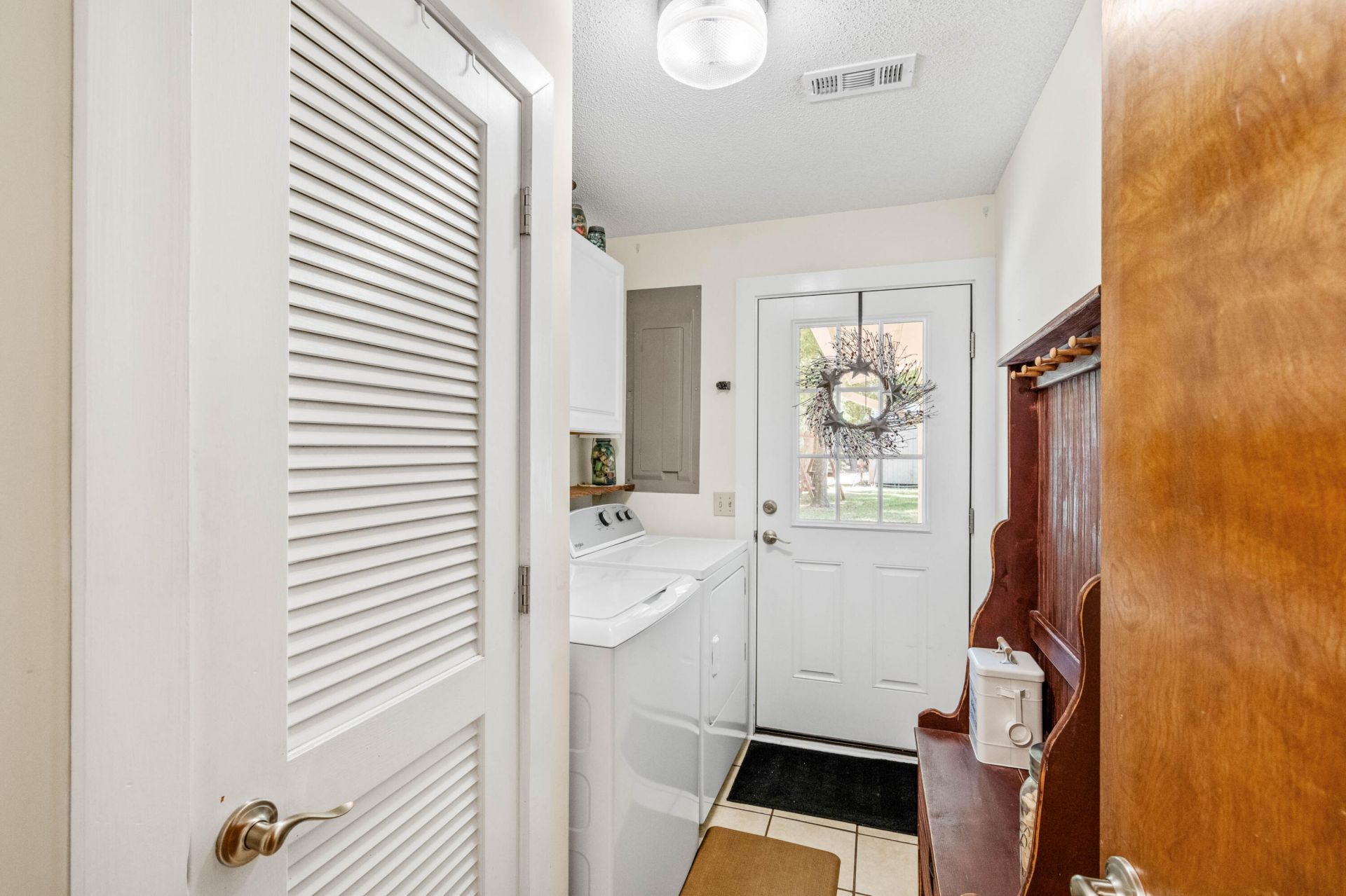 32 W Cedar Road Photo 40