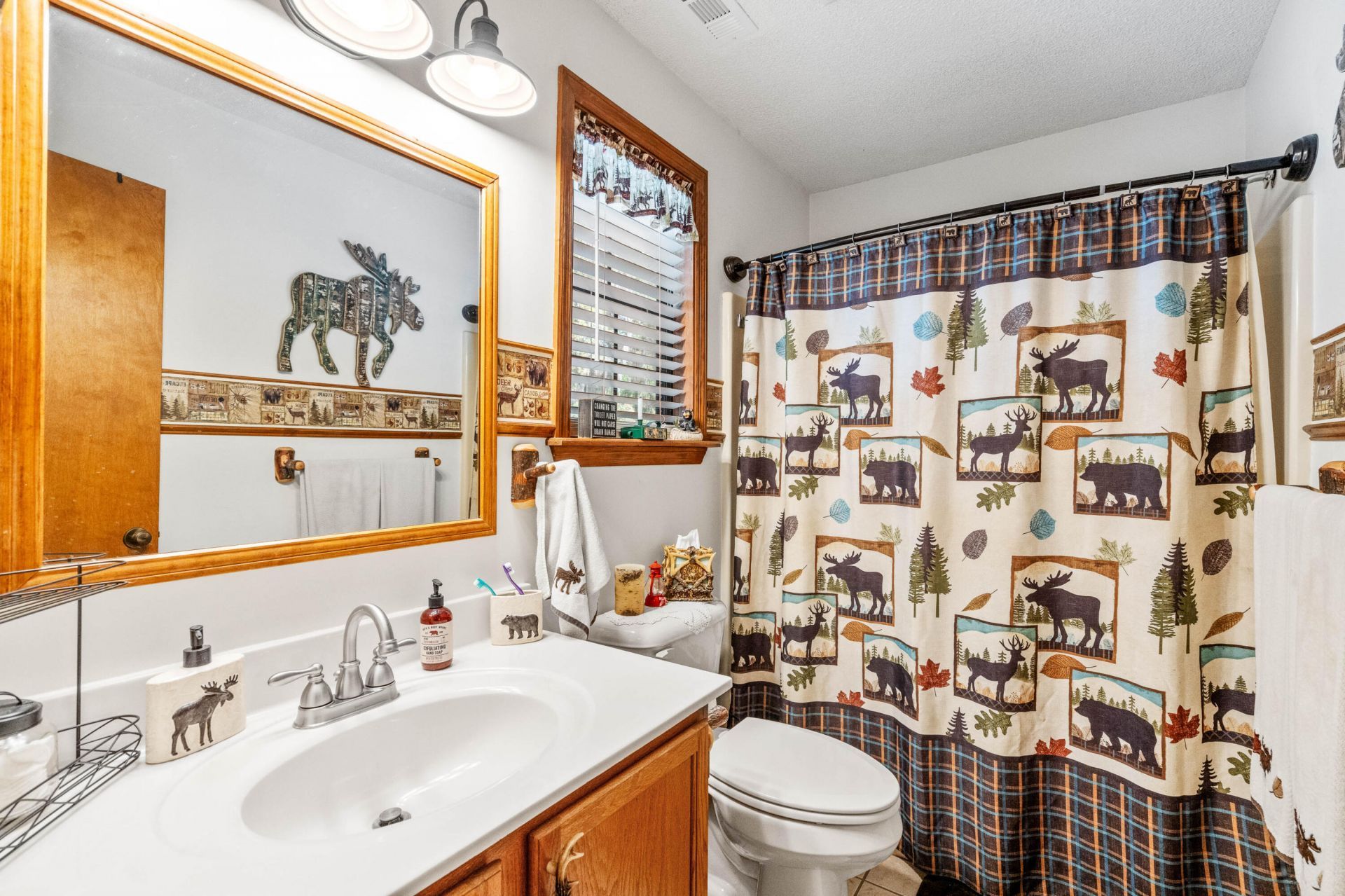 32 W Cedar Road Photo 47