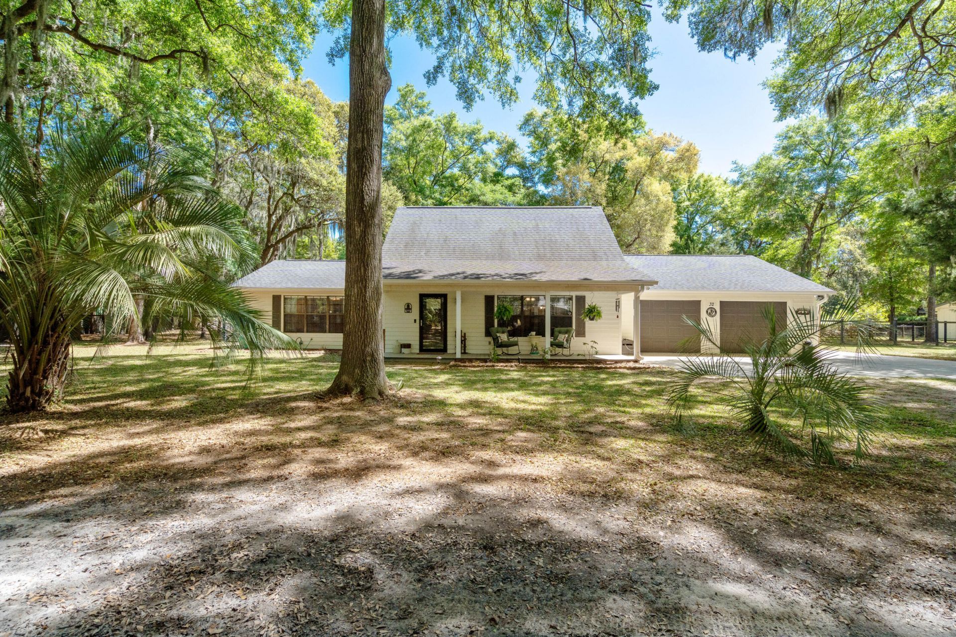 32 W Cedar Road Photo 8