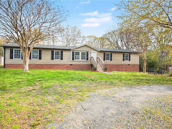 4022 Plum Tree Road , Climax, NC 27233