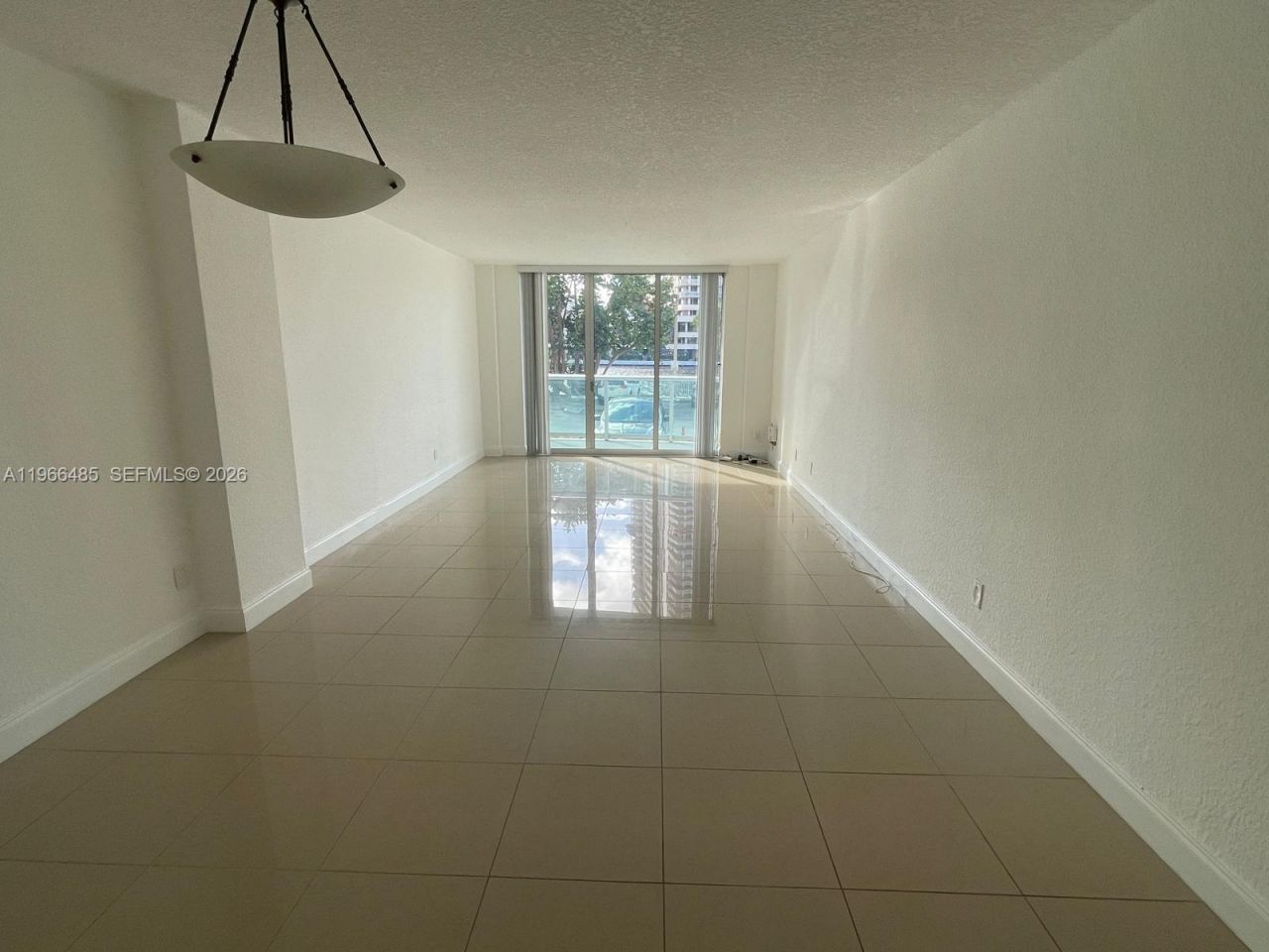 19390 Collins Ave, Unit 123, Sunny Isles Beach, FL 33160 Photo