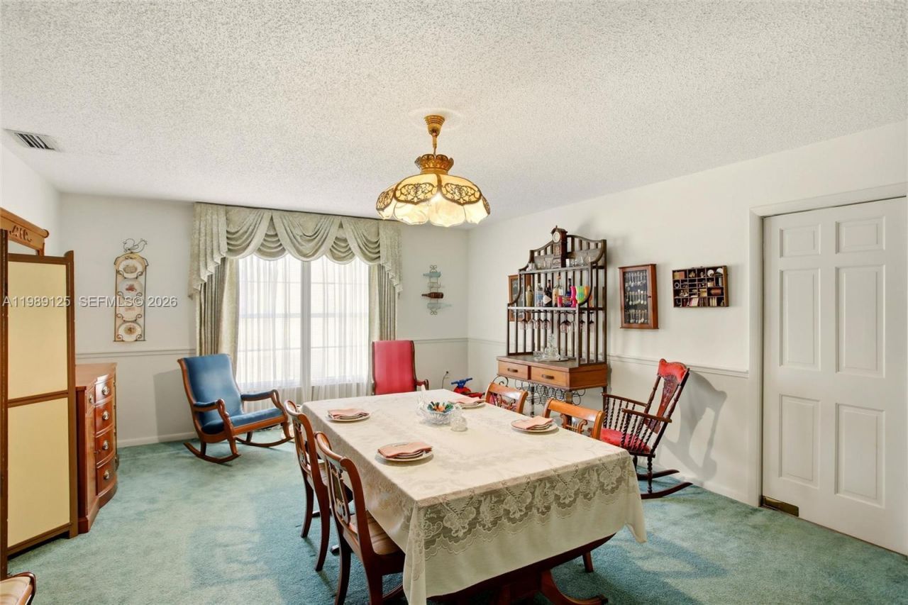 3903 Edison Avenue, Bowling Green, FL 33834 Photo