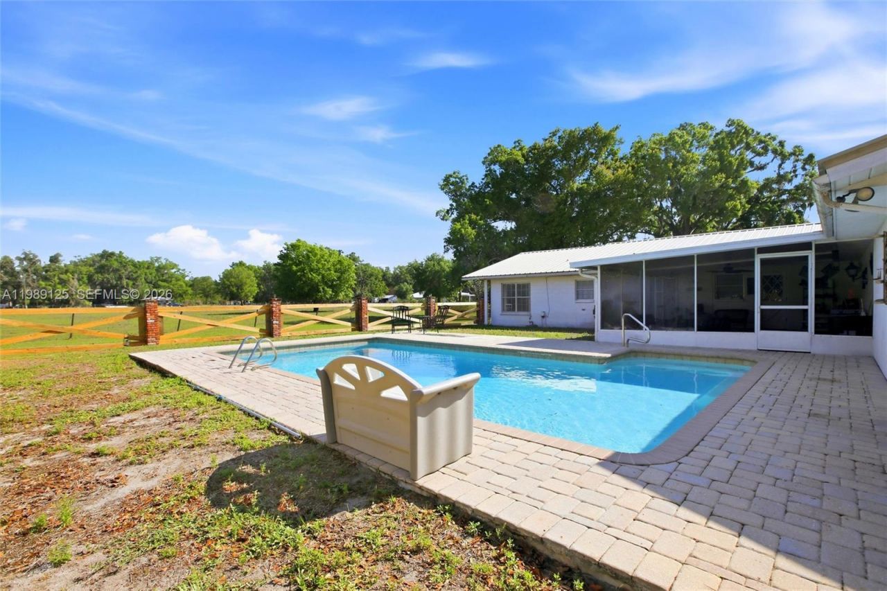 3903 Edison Avenue, Bowling Green, FL 33834 Photo