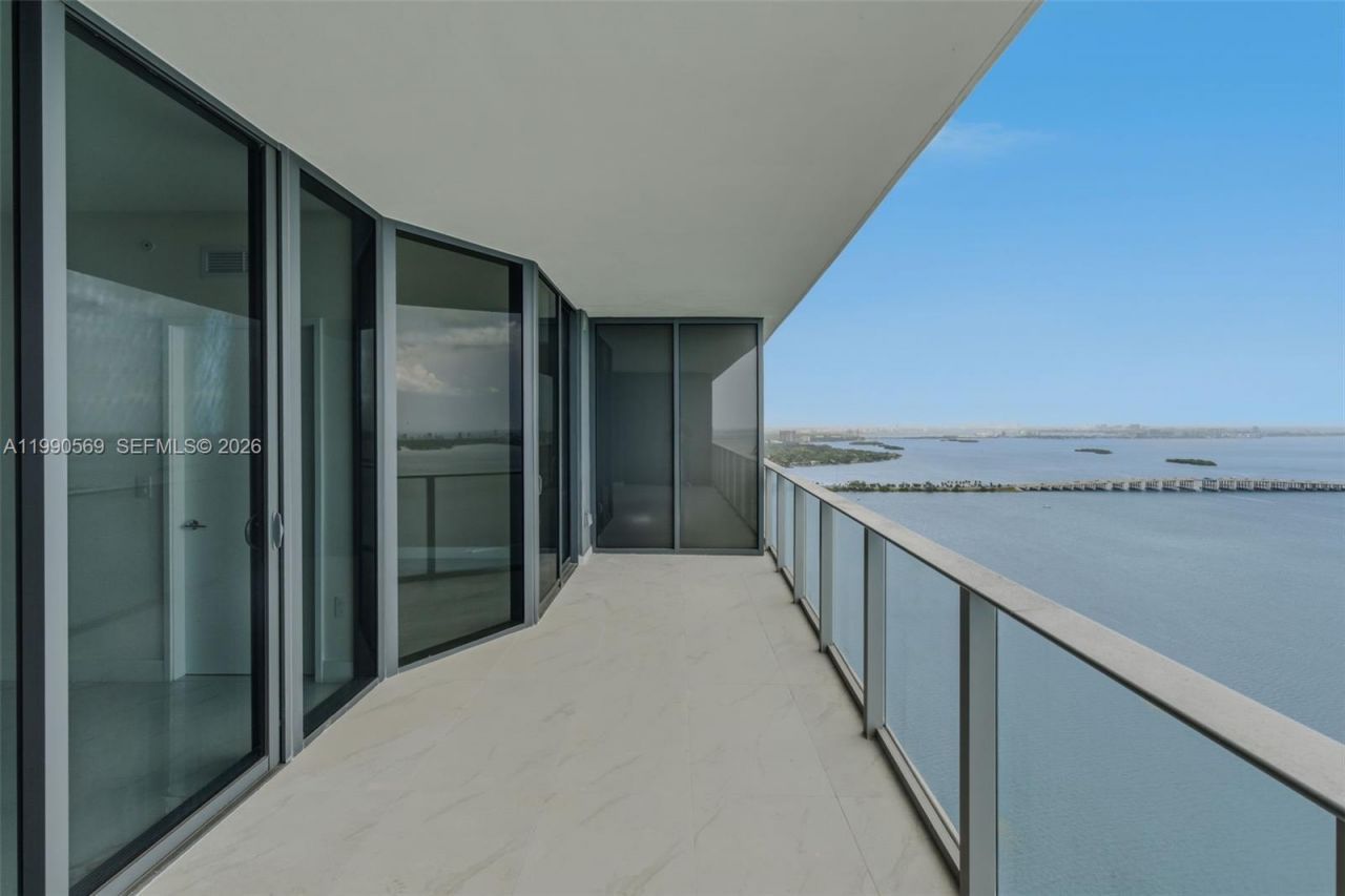 711 NE 23 Terrace , Unit 3906, Miami, FL 33137 Photo