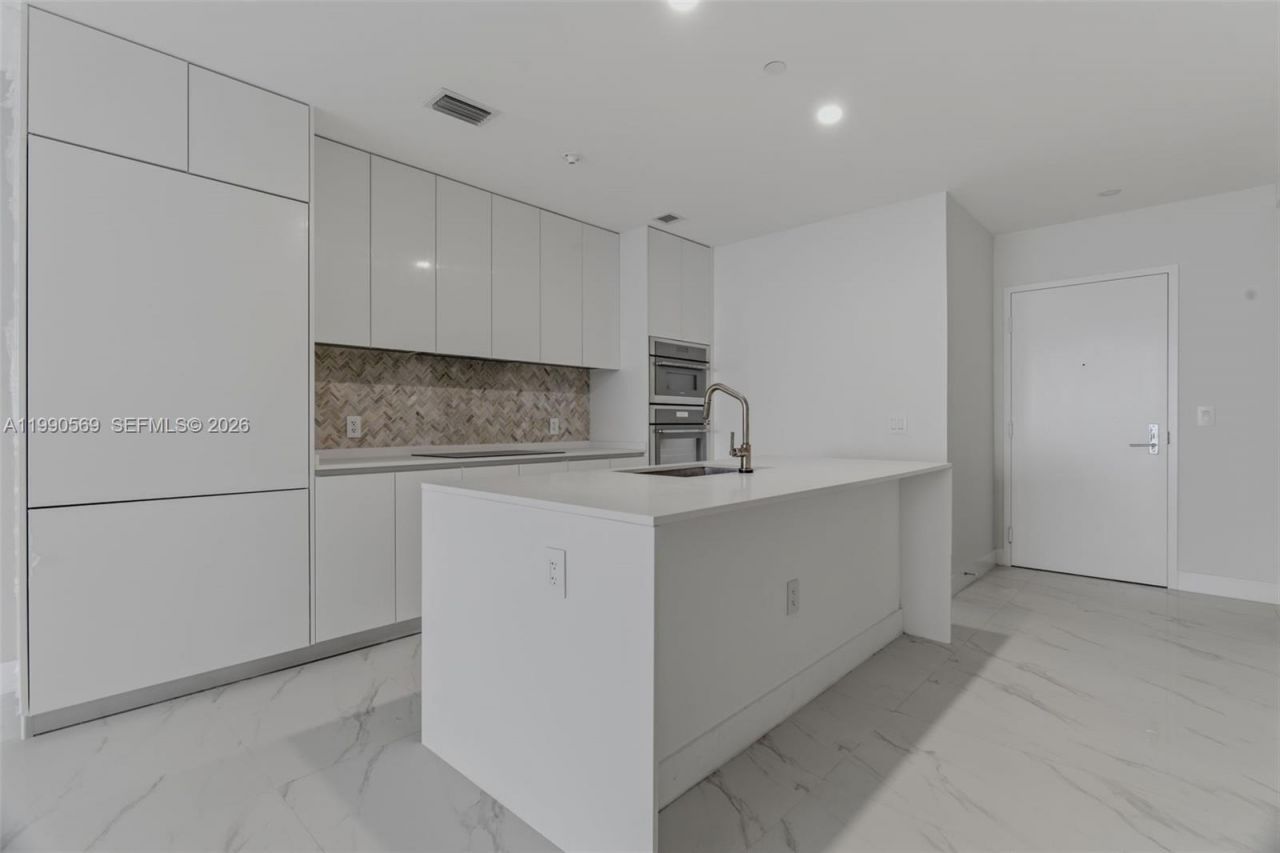 711 NE 23 Terrace , Unit 3906, Miami, FL 33137 Photo