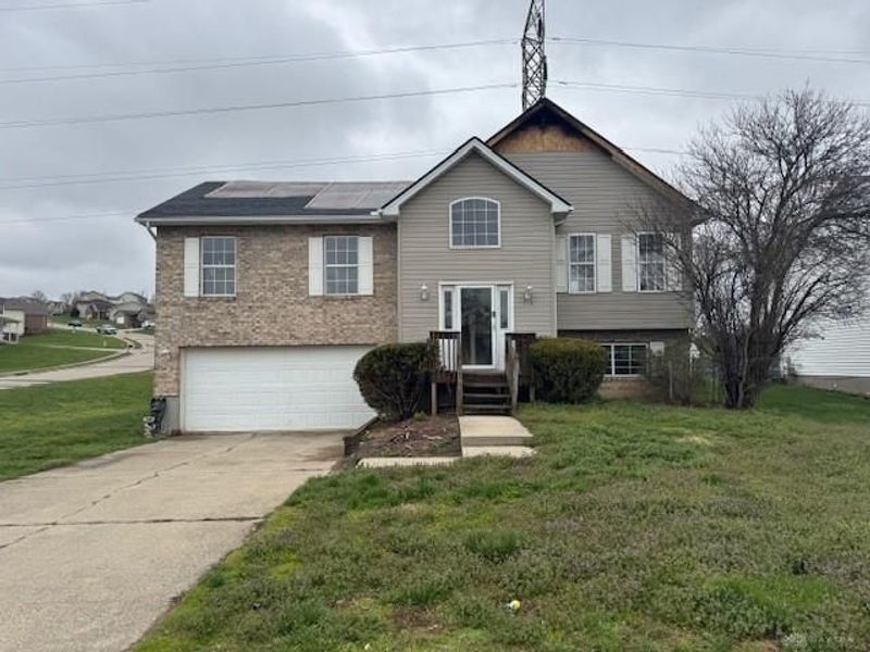 712 W Aberdeen Drive, Trenton, OH 45067 Photo 1