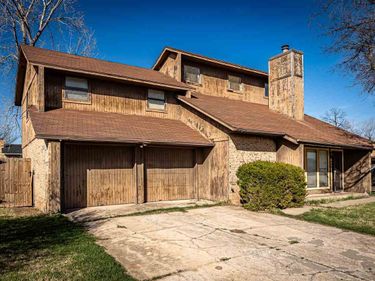7009 SW Winchester Ave, Lawton, OK 73505