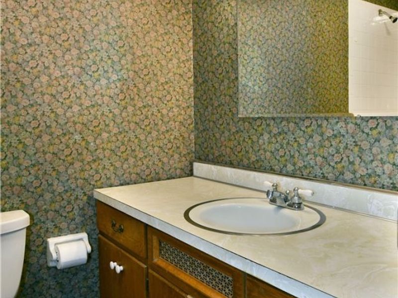 8391 Squires Lane NE, Warren, OH 44484 Photo 22