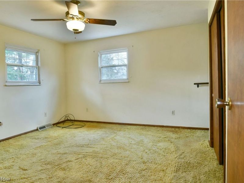 8391 Squires Lane NE, Warren, OH 44484 Photo 34