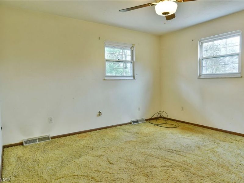 8391 Squires Lane NE, Warren, OH 44484 Photo 35