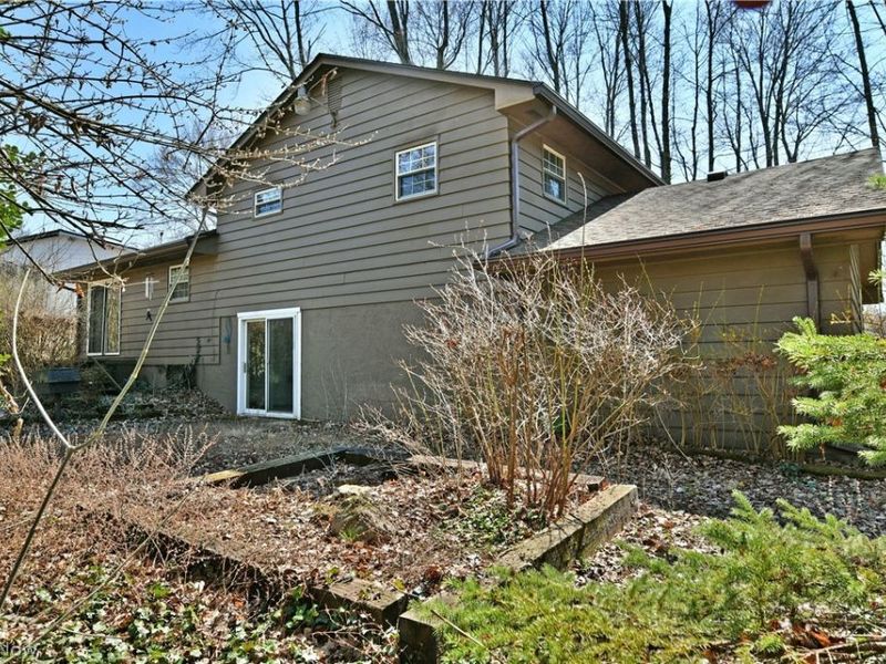 8391 Squires Lane NE, Warren, OH 44484 Photo 45