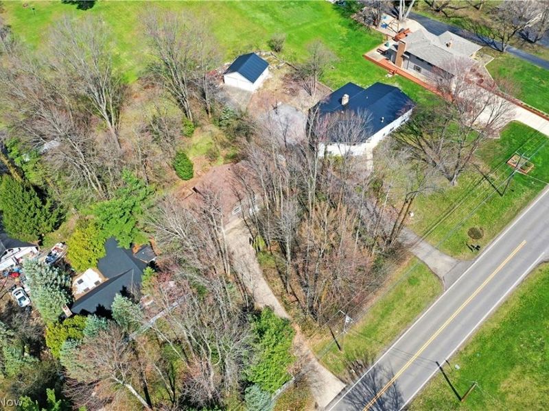 8391 Squires Lane NE, Warren, OH 44484 Photo 49