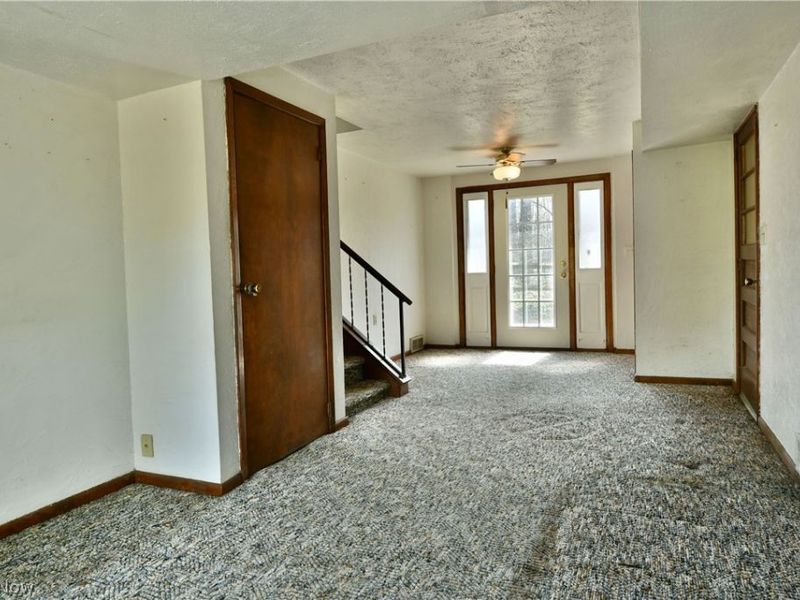 8391 Squires Lane NE, Warren, OH 44484 Photo 7